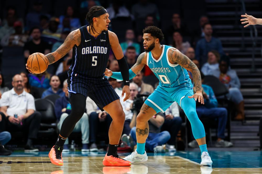 现了现代足 现了现代足