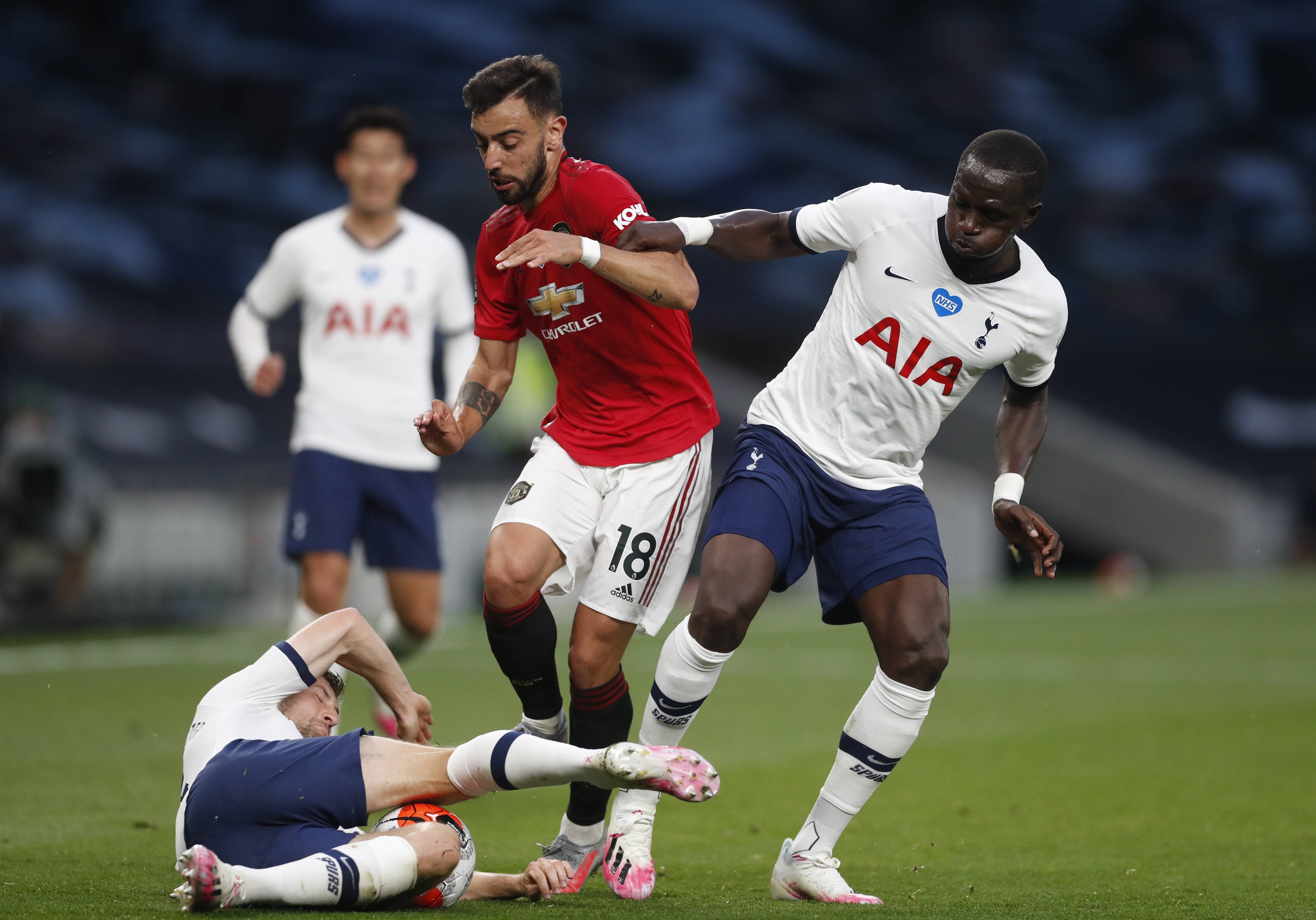 由于转会谈 由于转会谈